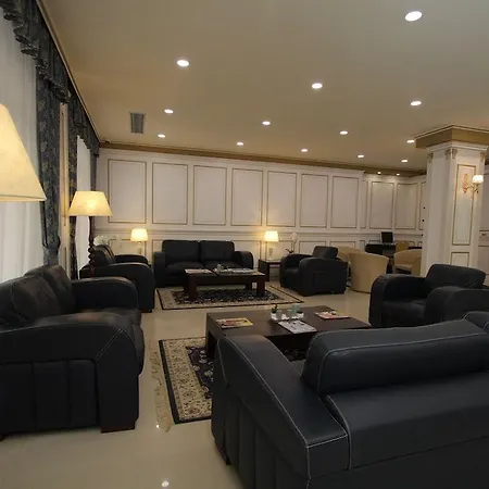 Capital Bruci 酒店 地拉那