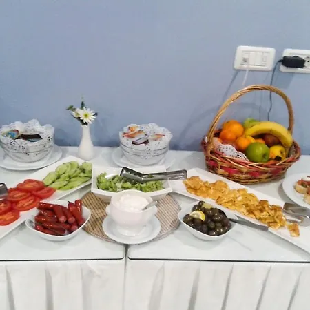 Capital Bruci Hotel 3*