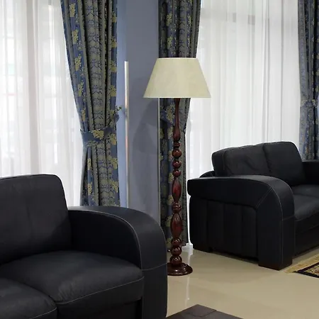 Capital Bruci 3* Tirana