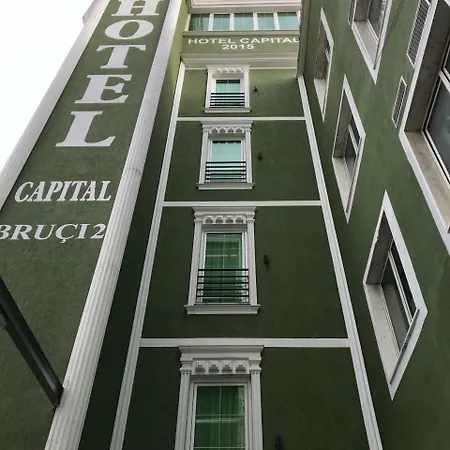 Capital Bruci 3* 地拉那