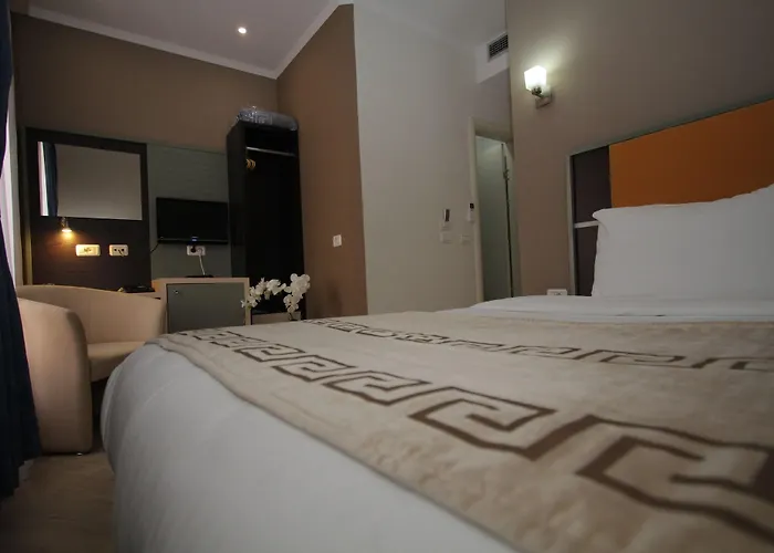 호텔 Capital Bruci 티라나